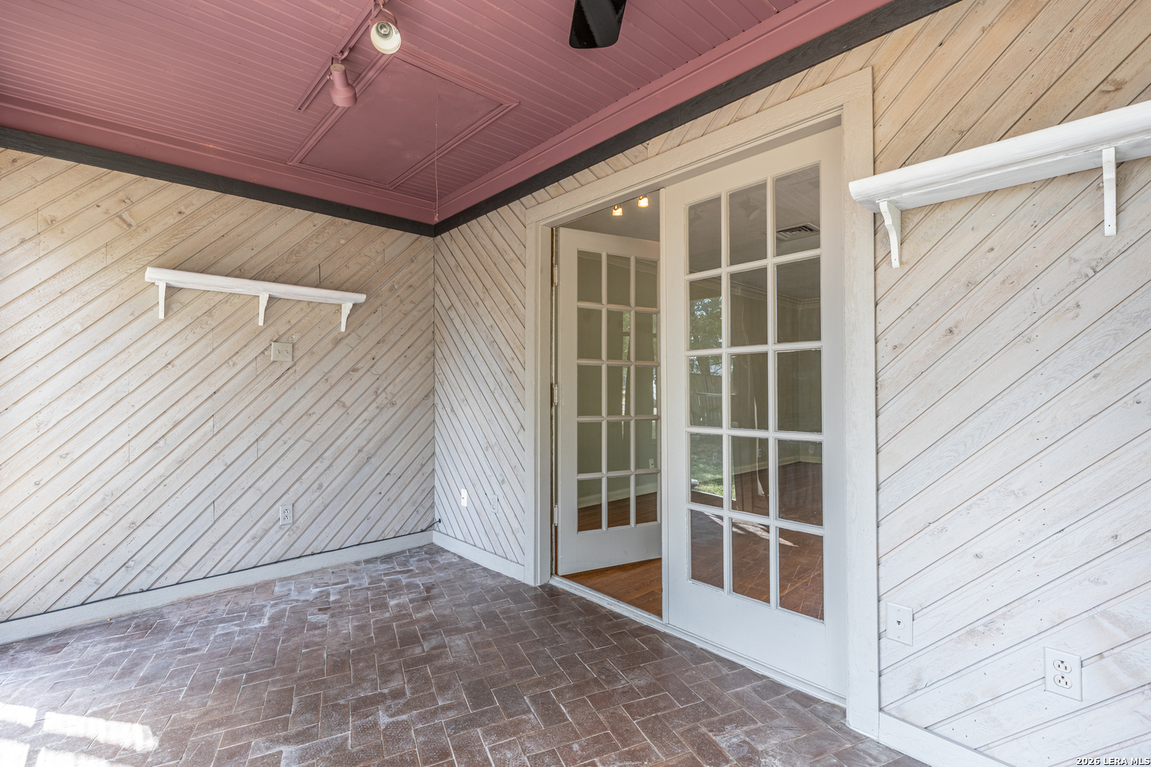 352 Tuttle Road San Antonio, TX 78209 - Photo 33 of 39 Gallery Image 33