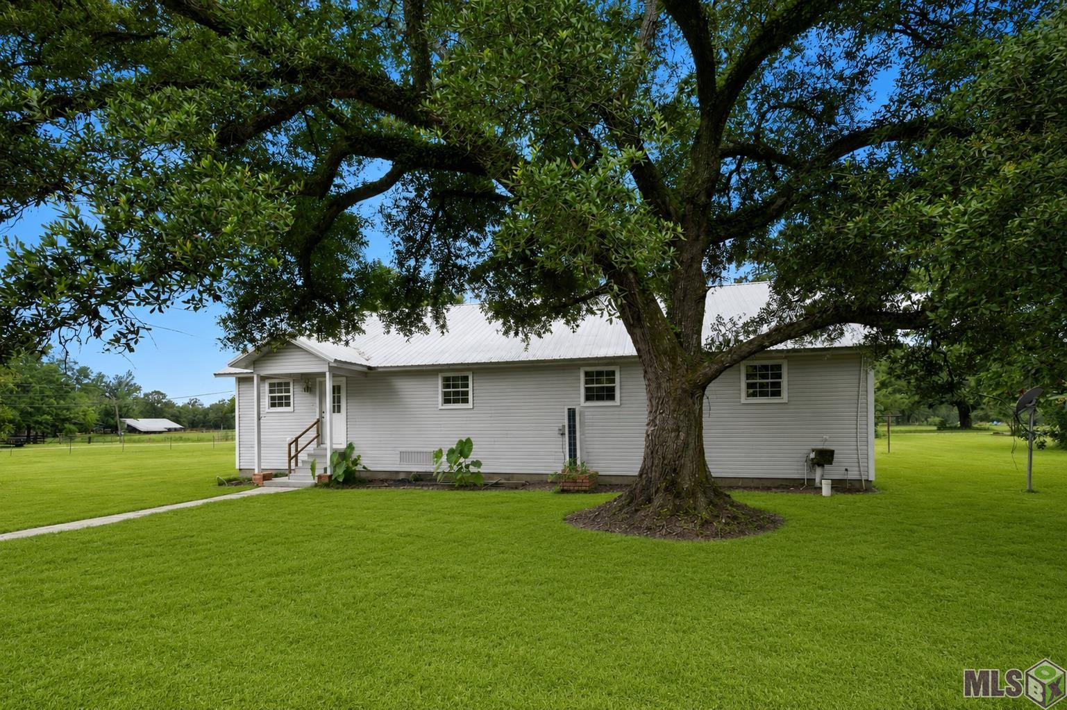 31498 North Doyle Road Holden, LA 70744 - Photo 27 of 30