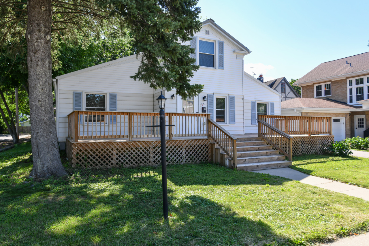 129 South 3rd Street Delavan, WI 53115 - Photo 1 of 1 Welcome Home