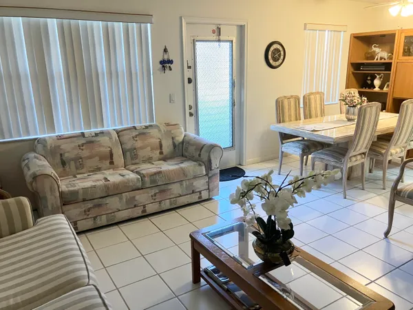 $3,300 | 283 Durham Circle, Unit 283, Deerfield Beach, FL 33442