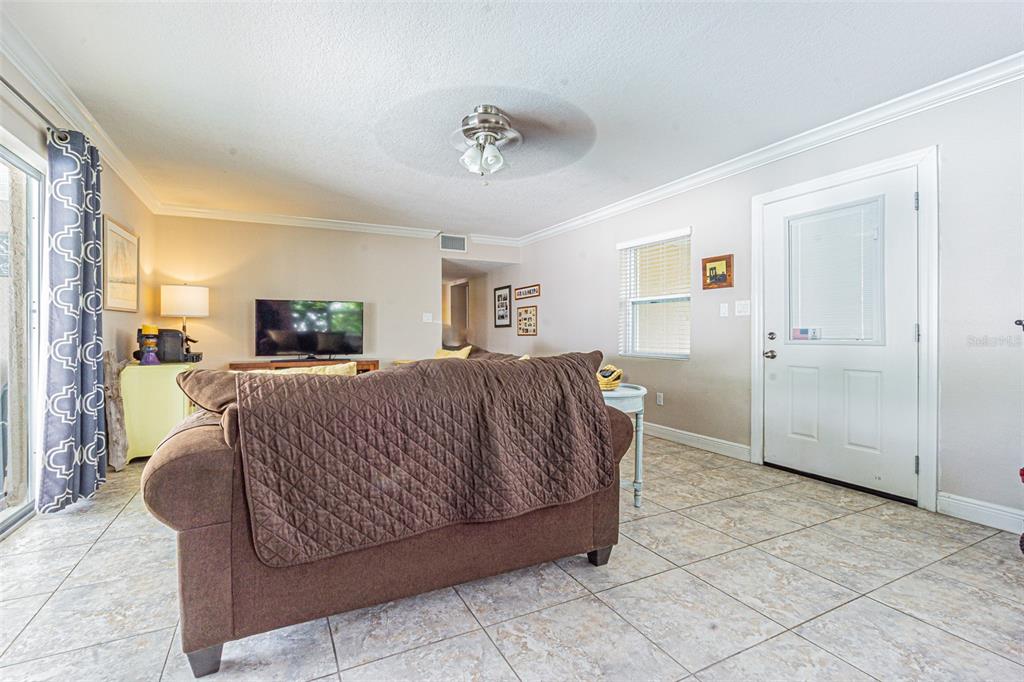 912 Riverside Drive Tarpon Springs, FL 34689 - Photo 24 of 40