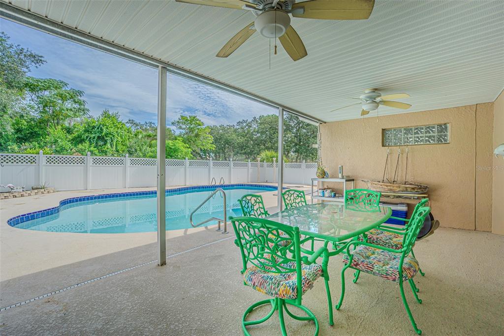 912 Riverside Drive Tarpon Springs, FL 34689 - Photo 28 of 40