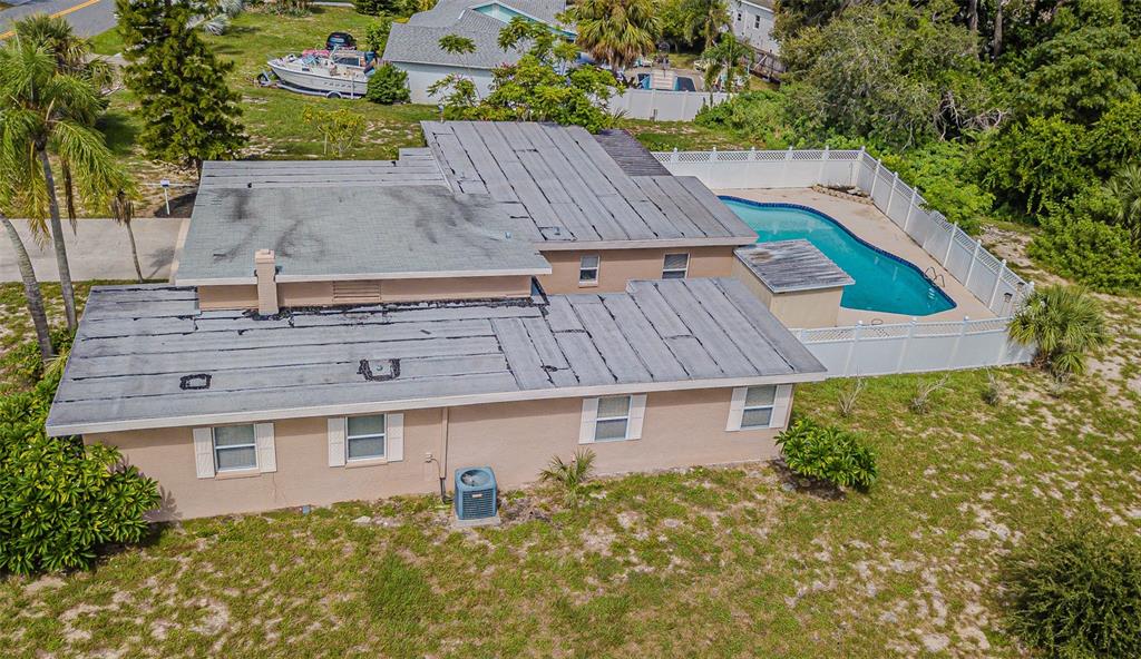 912 Riverside Drive Tarpon Springs, FL 34689 - Photo 33 of 40
