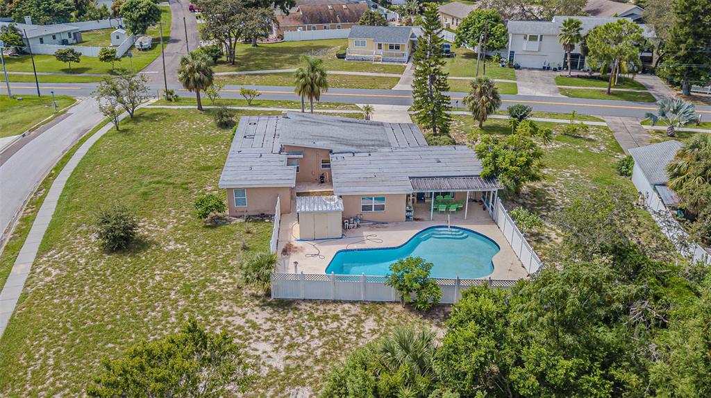 912 Riverside Drive Tarpon Springs, FL 34689 - Photo 34 of 40