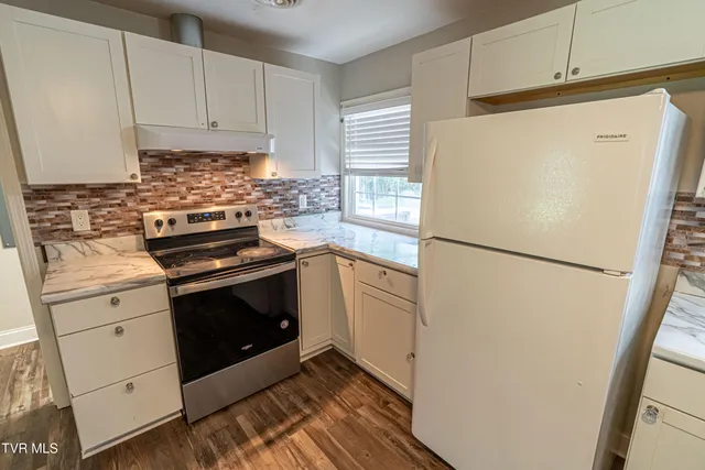 $279,900 | 129 Grove Park Drive, Bristol, TN 37620