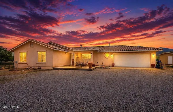 $389,000 | 6466 South Jaxel Road, Hereford, AZ 85615
