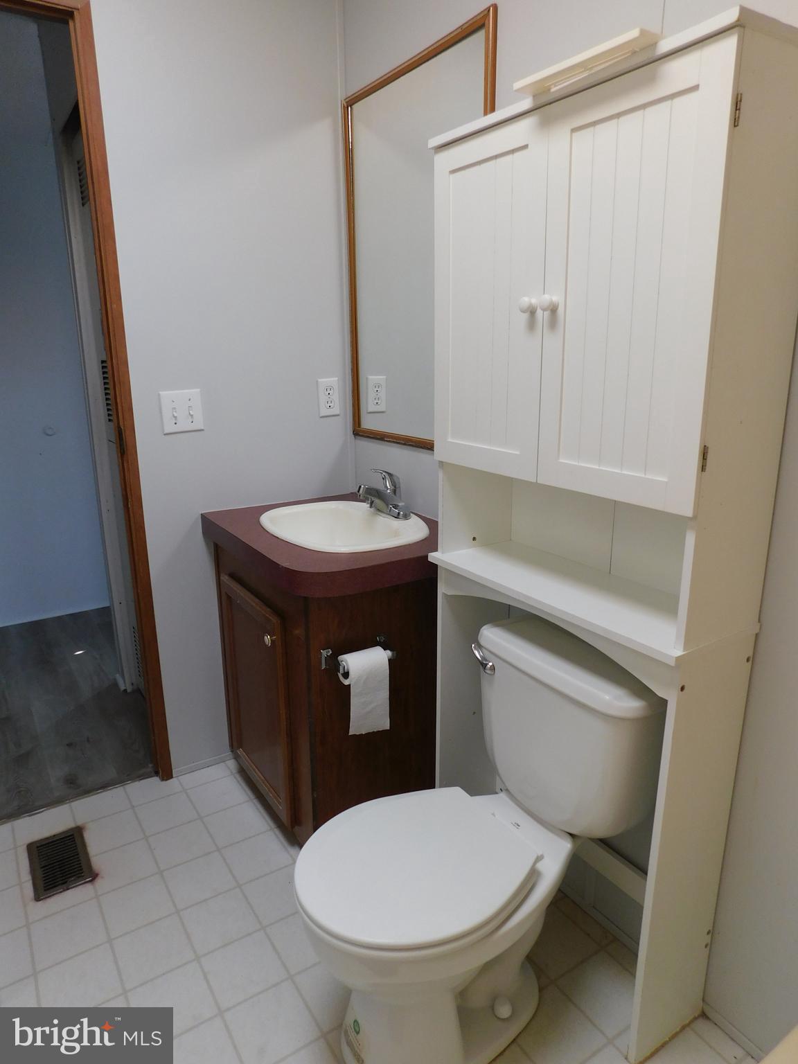 3589 Mill Green Road Street, MD 21154 - Photo 22 of 37 Bathroom #2