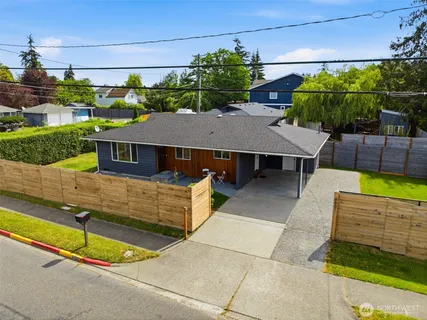 $415,000 | 6801 East McKinley Avenue, Tacoma, WA 98404