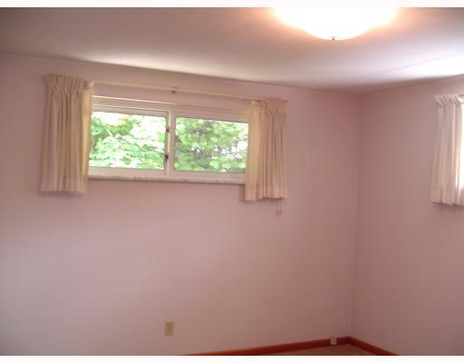 134 Overbrook Road Valencia, PA 16059 - Photo 7 of 8 Master Bedroom.