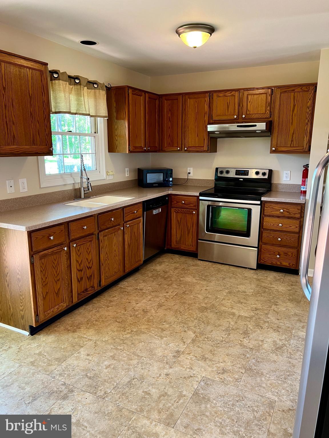 226 Cheyenne Drive Bear, DE 19701 - Photo 7 of 25