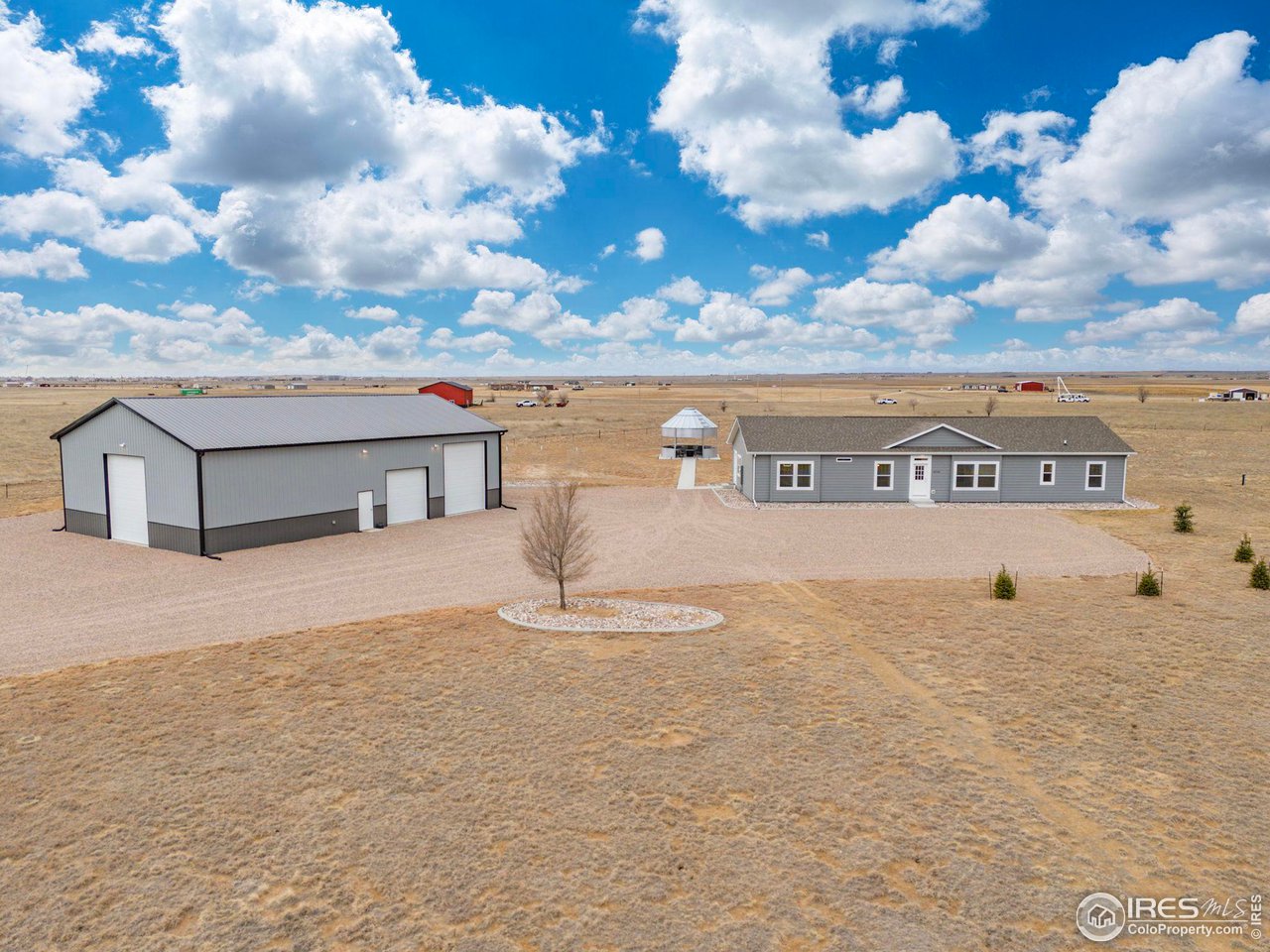 16244 County Road 94 Pierce, CO 80650 - Photo 2 of 37 a view of a basket ball ground