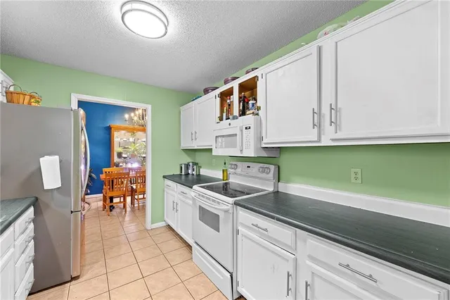 $269,000 | 3513 Tudor Drive, Leavenworth, KS 66048