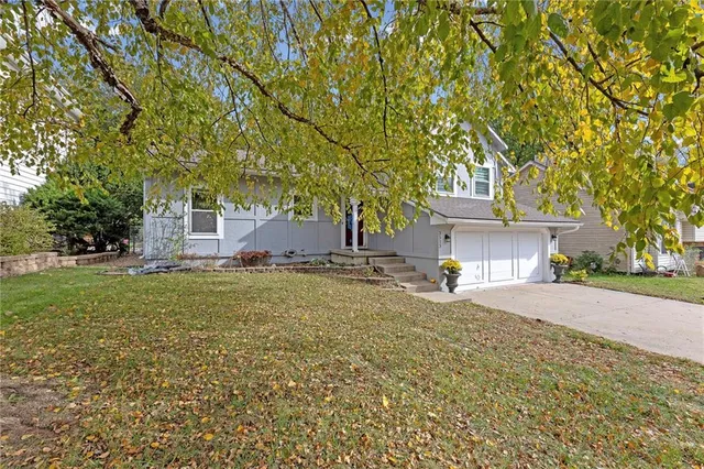$269,000 | 3513 Tudor Drive, Leavenworth, KS 66048