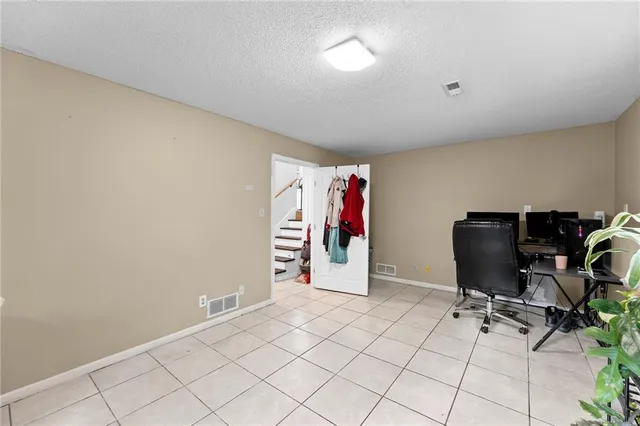 $269,000 | 3513 Tudor Drive, Leavenworth, KS 66048