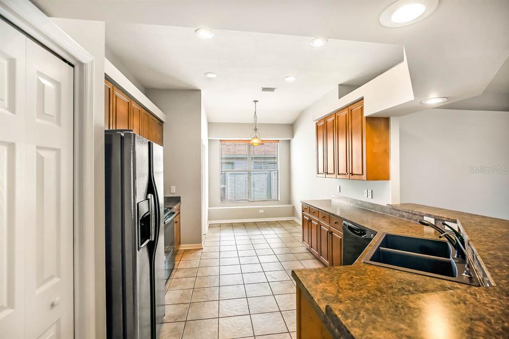 13716 Rothman Tate Place Riverview, FL 33579 - Photo 5 of 24