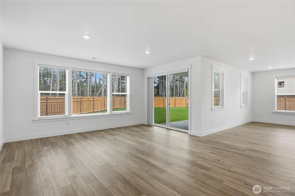 $939,950 | 20429 Mystic Place East, Bonney Lake, WA 98391