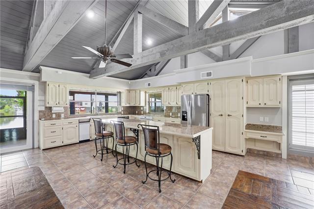 32557 Ponchartrain Drive Springfield, LA 70462 - Photo 11 of 35