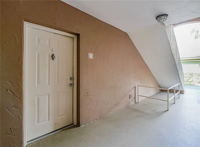 $1,900 | 5060 Fairways Circle, Unit F112, Vero Beach, FL 32967