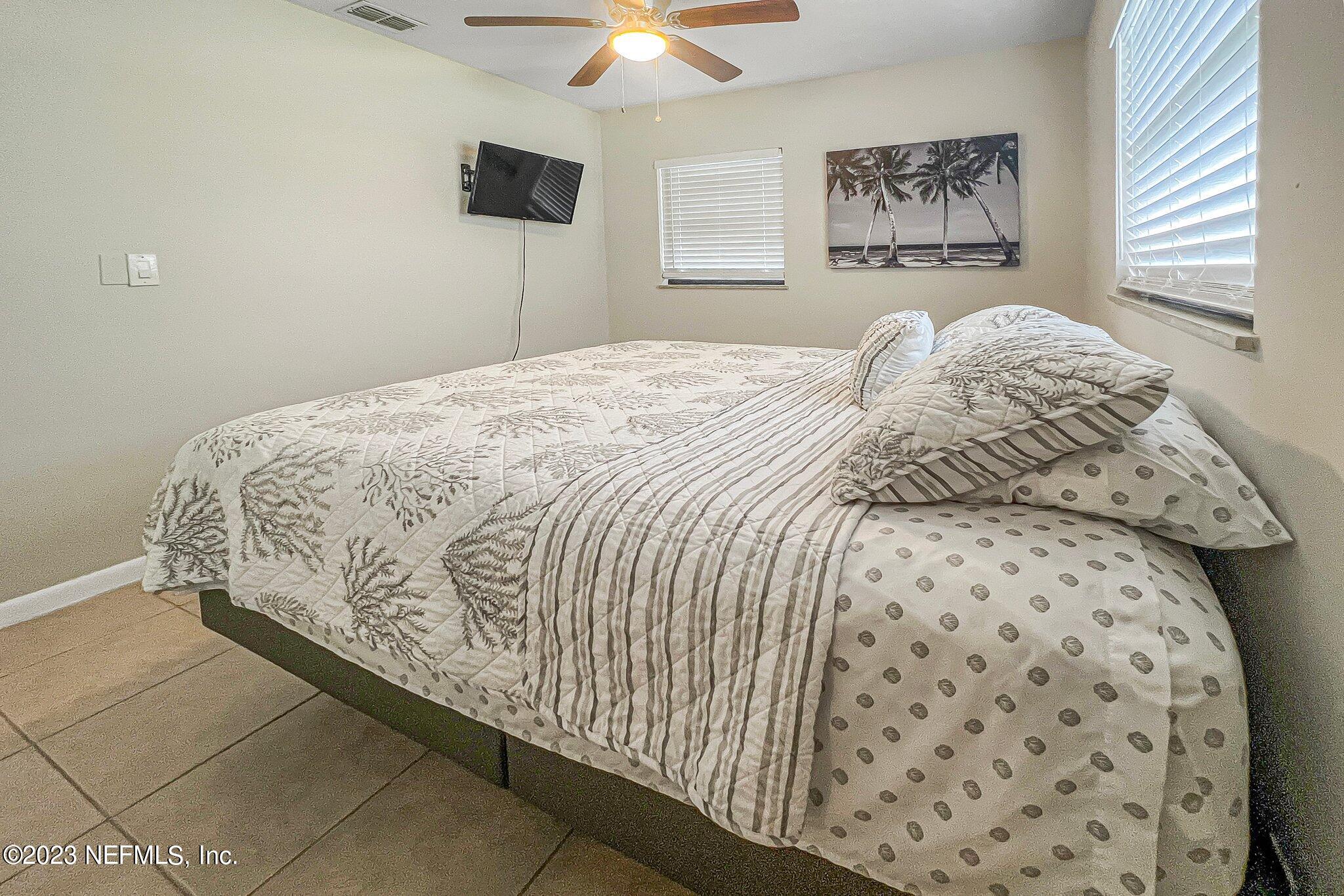3635 Claridge Road East Jacksonville, FL 32250 - Photo 17 of 31 16-web-or-mls-Photo May 25, 10 25 12 AM