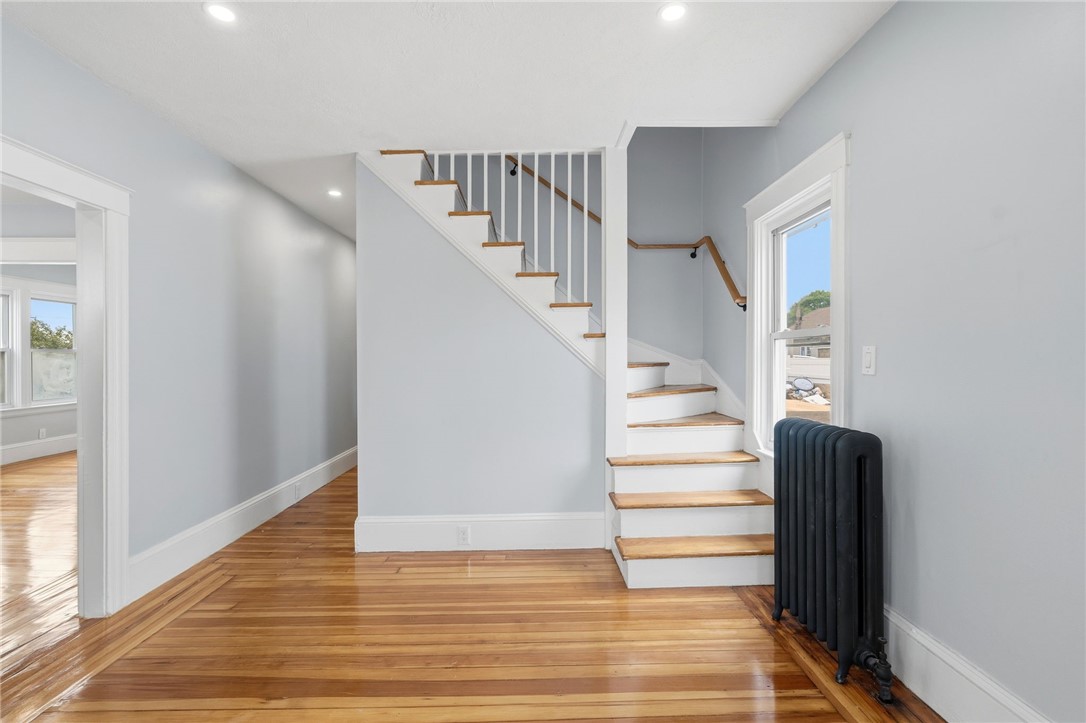 25 Lambert Street Cranston, RI 02910 - Photo 15 of 37
