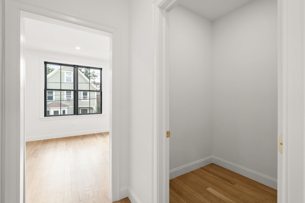 27 Shepard Street, Unit 2 Boston, MA 02135 - Photo 20 of 41