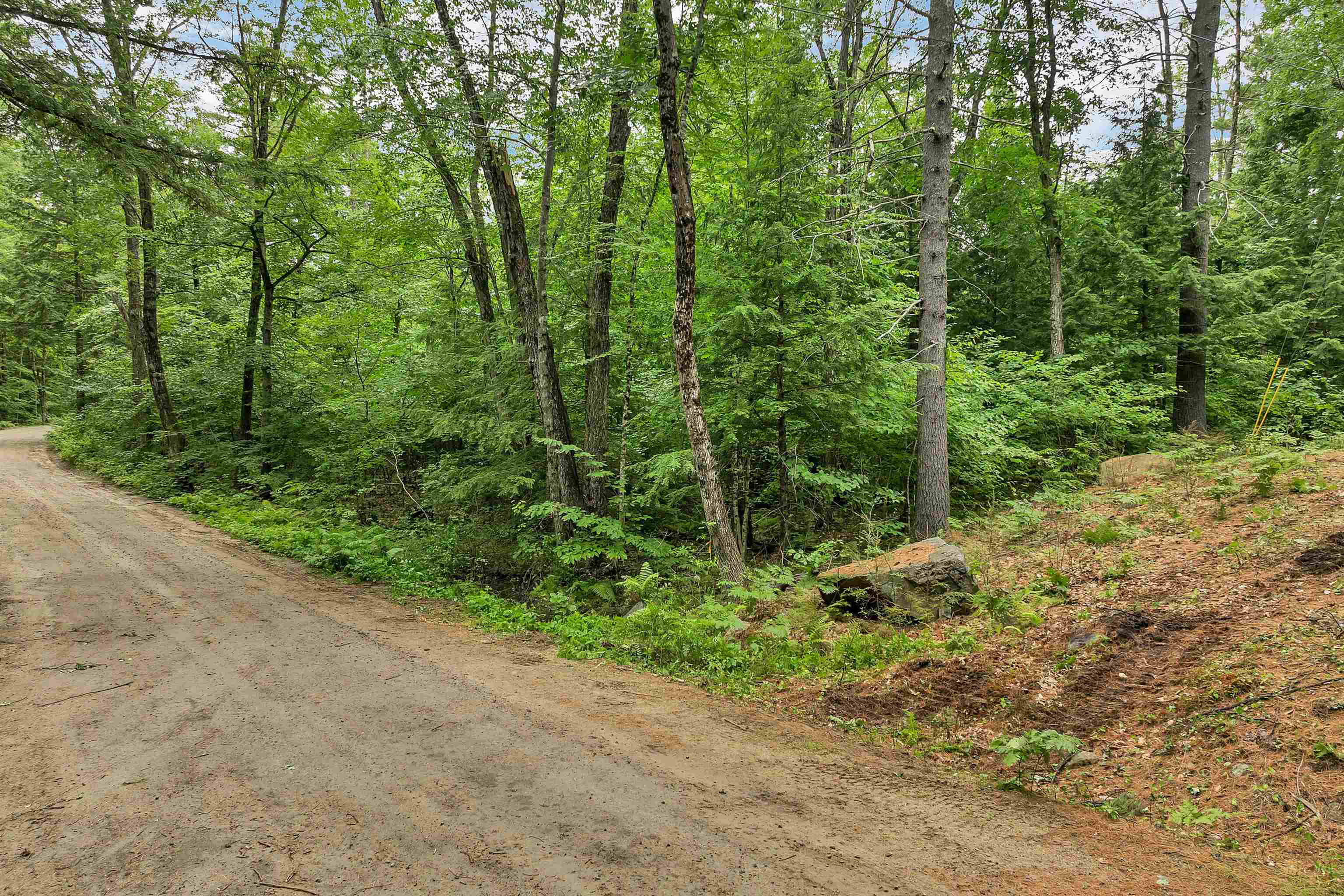 274 Middle Road Sandwich, NH 03883 - Photo 4 of 9