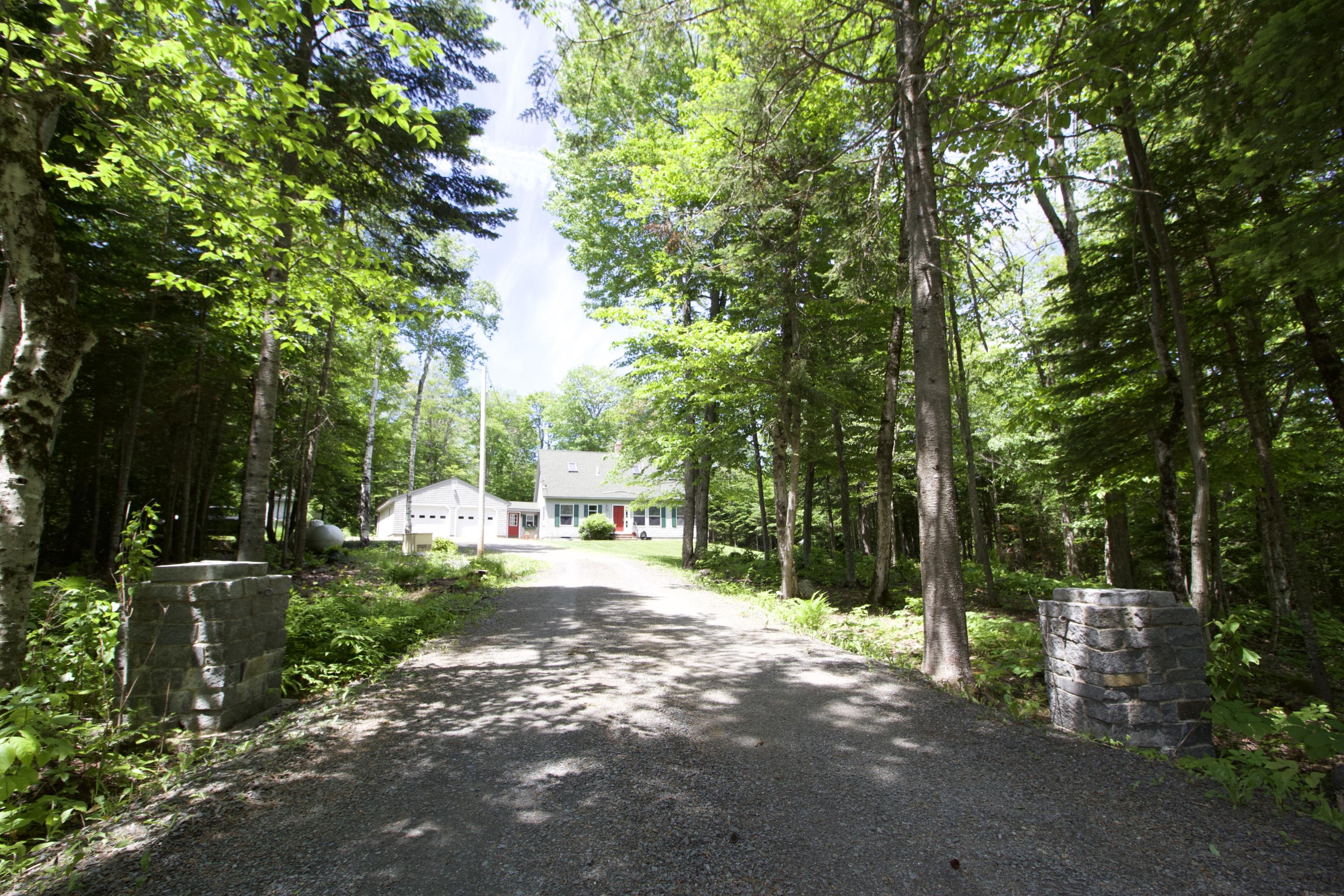 22 Holman Road Rangeley, ME 04970 - Photo 3 of 16 Driveway