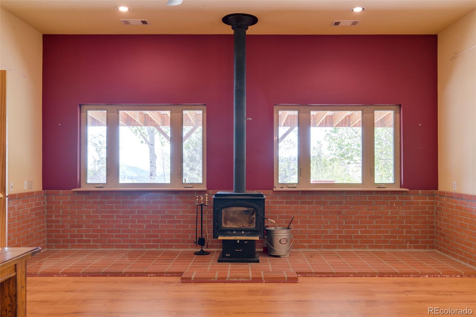 32550 Robinson Hill Road Golden, CO 80403 - Photo 9 of 31 Gallery Image 9