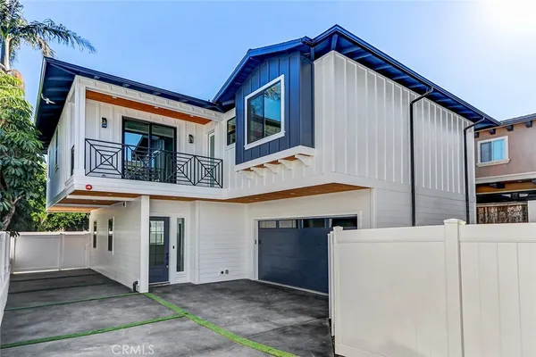$2,350,000 | 1816 Belmont Lane, Unit B, Redondo Beach, CA 90278