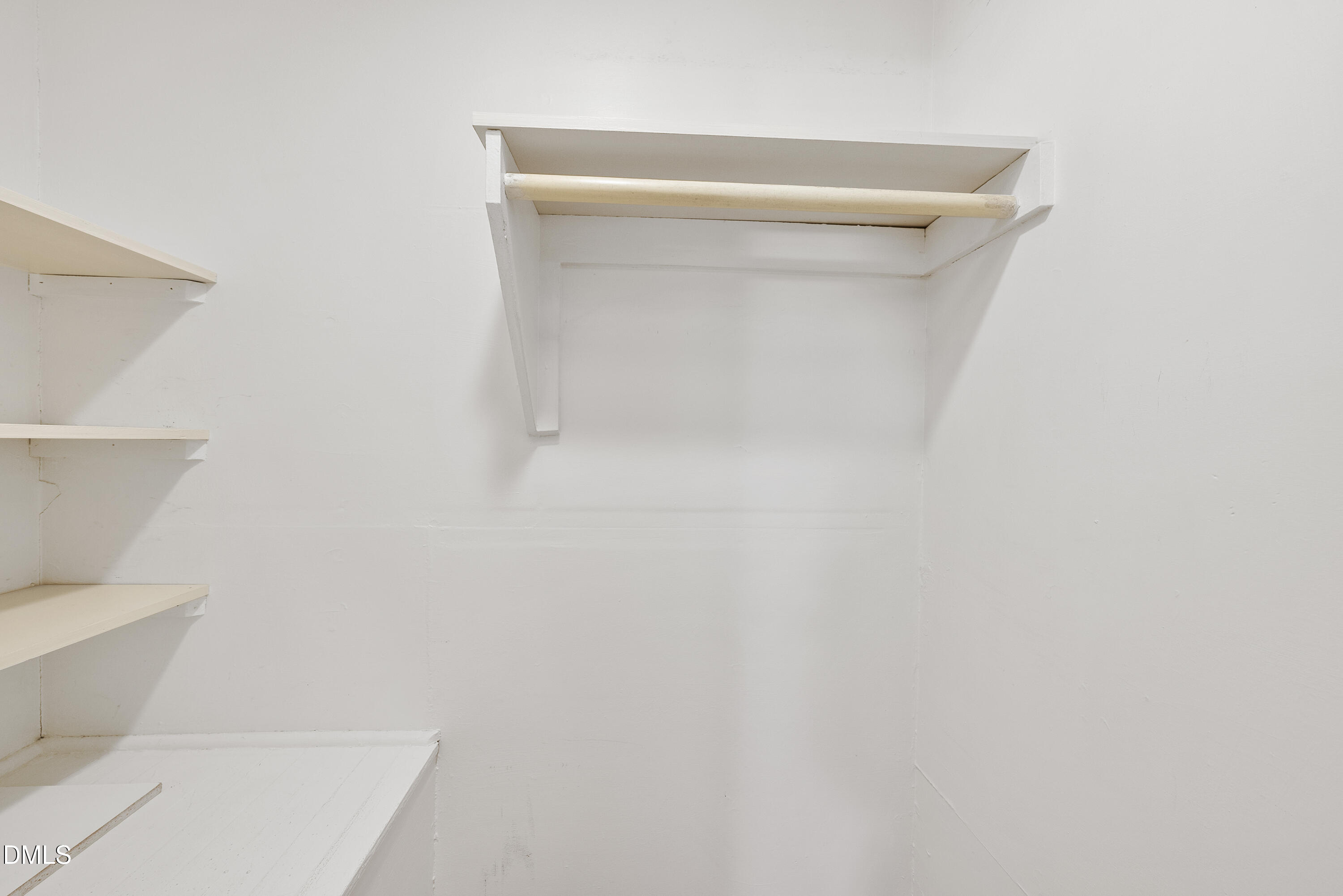 917 St Marys Street Raleigh, NC 27605 - Photo 23 of 25 DSC06600