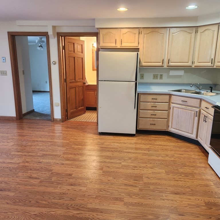 5 Ryan Road, Unit 2 Townsend, MA 01474 - Photo 5 of 13