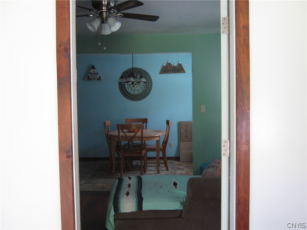 1031 County Rte 12 Schroeppel, NY 13132 - Photo 6 of 12