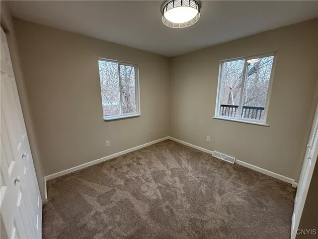 $249,900 | 119 Duerr Road, Salina, NY 13090