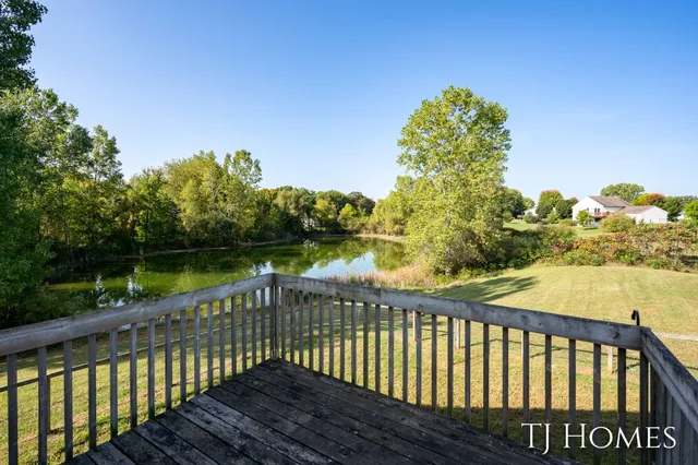 $425,000 | 10525 Edgerton Avenue Northeast, Rockford, MI 49341