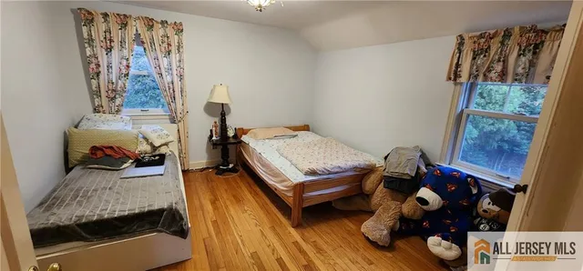 $699,900 | 10 North Drive, East Brunswick, NJ 08816