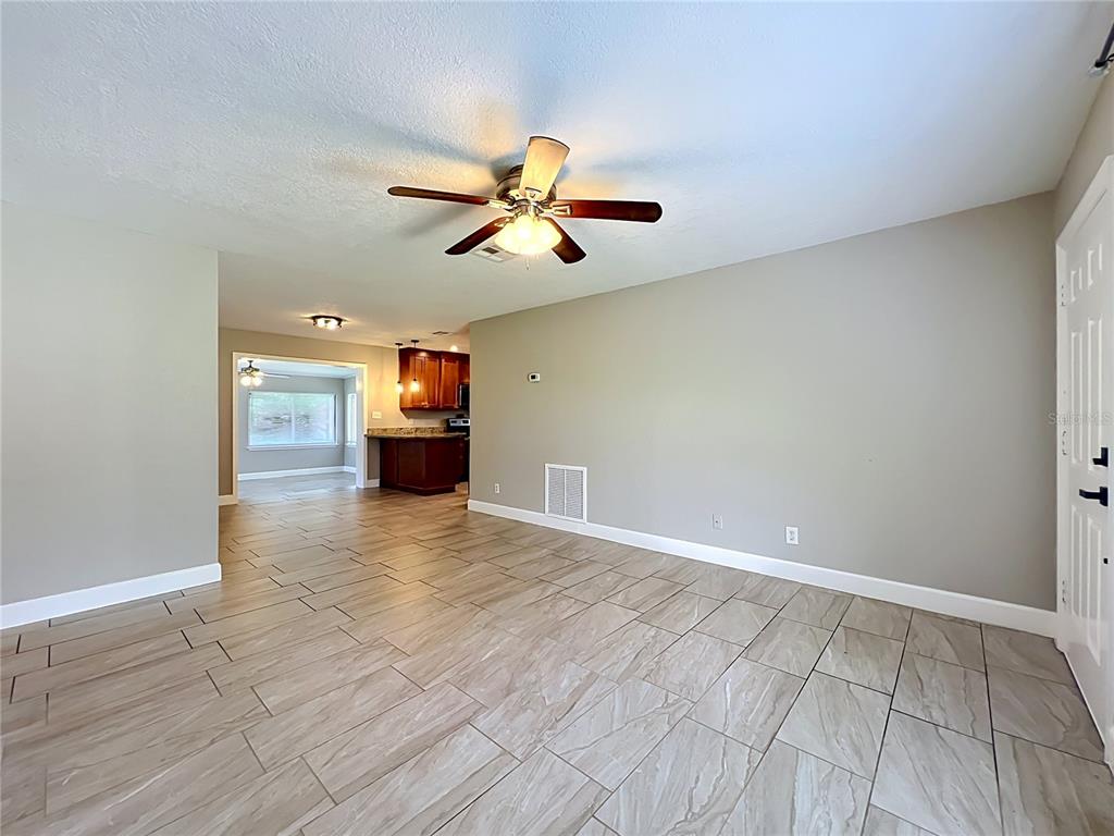 3012 Rogan Road Orlando, FL 32812 - Photo 15 of 36