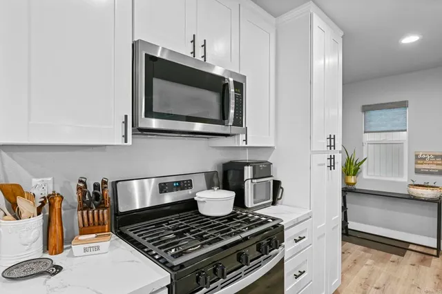 $899,000 | 3516 Las Vegas Drive, Oceanside, CA 92054