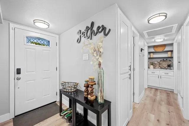 $899,000 | 3516 Las Vegas Drive, Oceanside, CA 92054