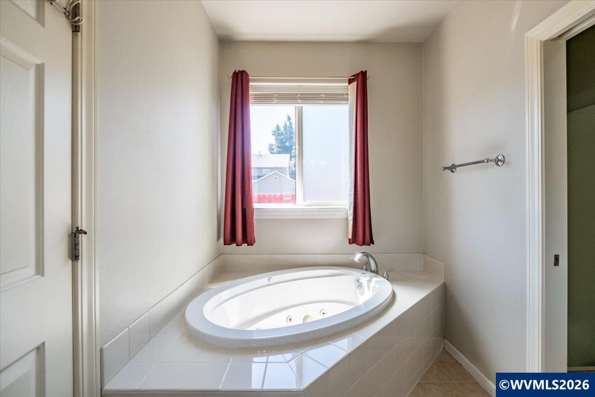 4199 Geranium Loop Northeast Salem, OR 97305 - Photo 21 of 48