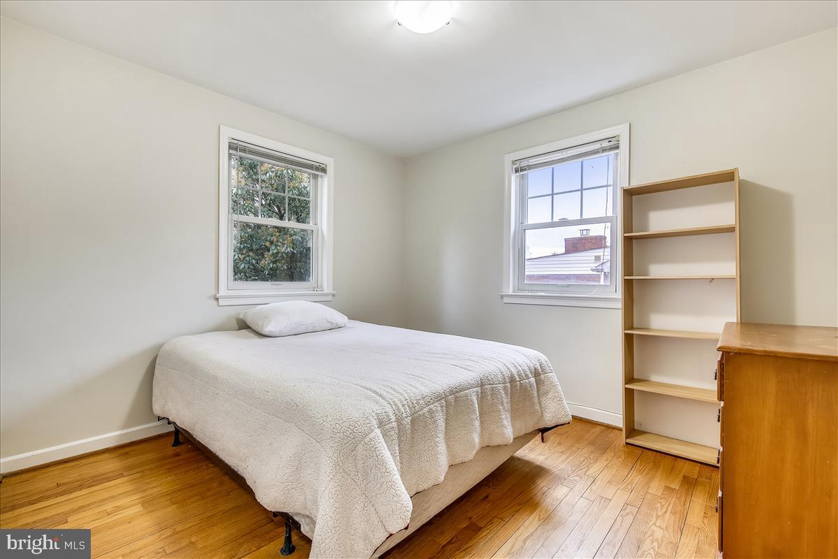 3813 Brightview Street Silver Spring, MD 20902 - Photo 20 of 32 ML Bedroom 1