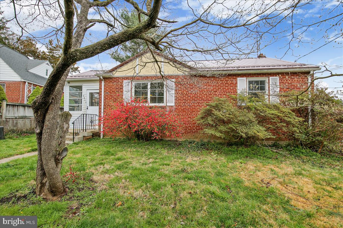 3813 Brightview Street Silver Spring, MD 20902 - Photo 4 of 32 Front Exterior