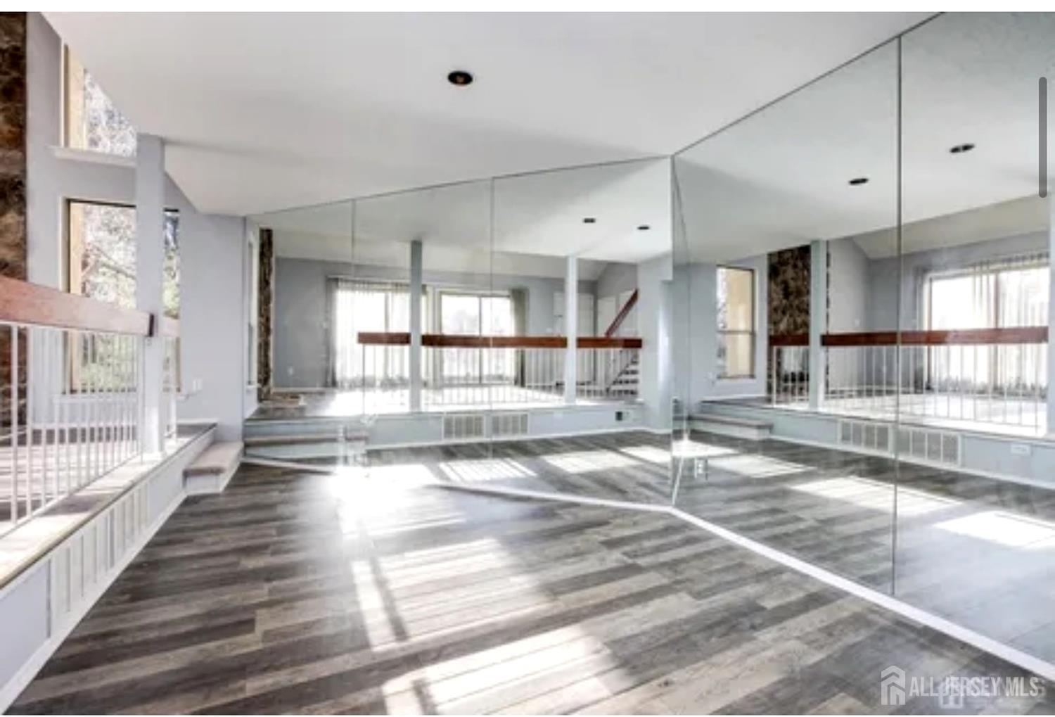 99 Kelly Drive Edison, NJ 08820 - Photo 29 of 29 a view of an entryway of a building