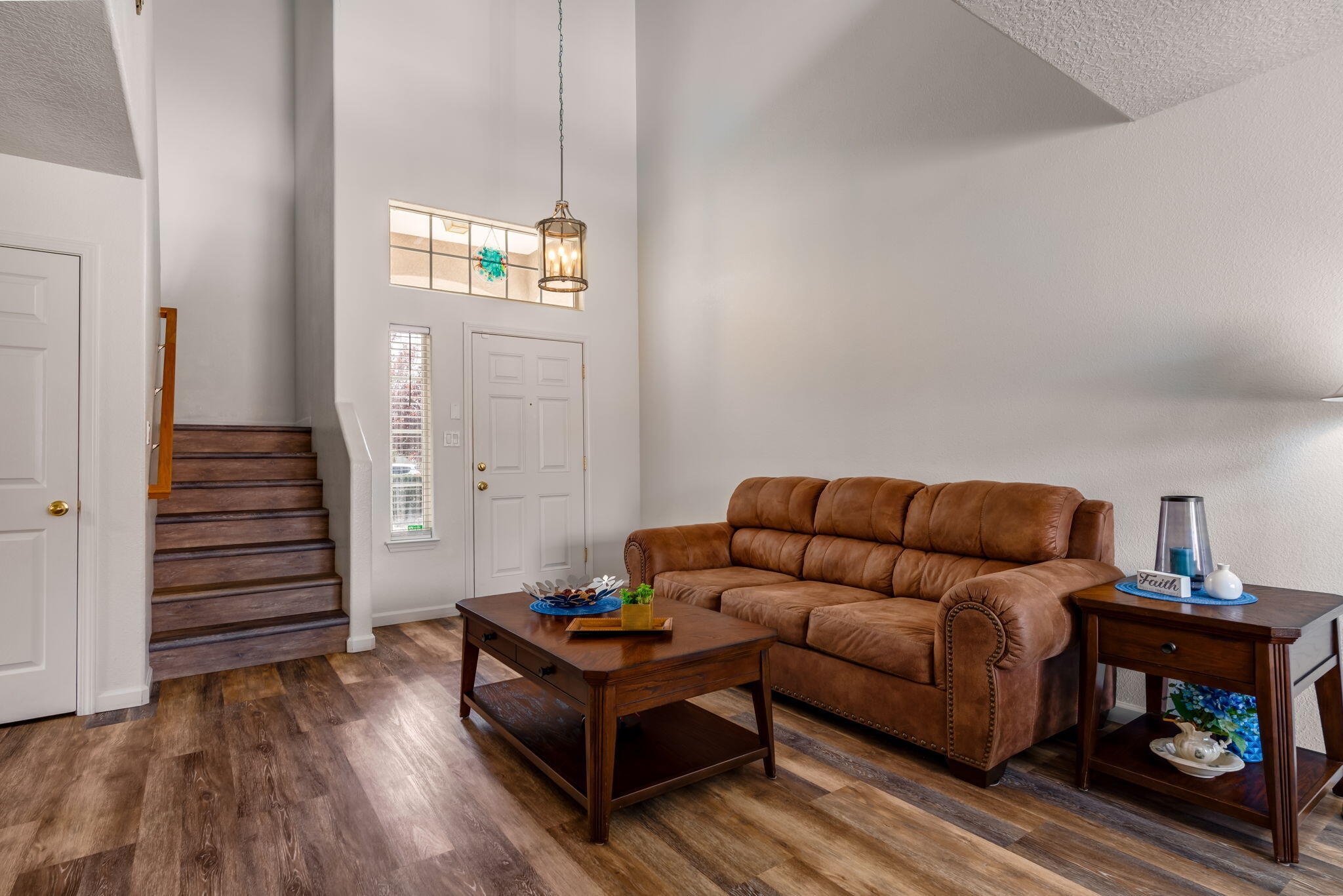 9105 Rialto Avenue Southwest Albuquerque, NM 87121 - Photo 7 of 49 Gallery Image 7
