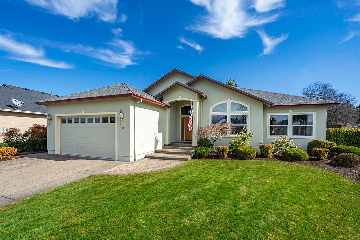 137 Keystone Way Eagle Point, OR 97524 - Photo 25 of 25 25