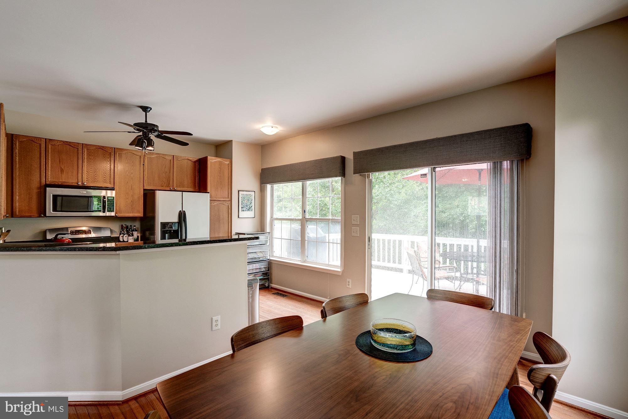 12012 Edgemere Circle Reston, VA 20190 - Photo 12 of 44
