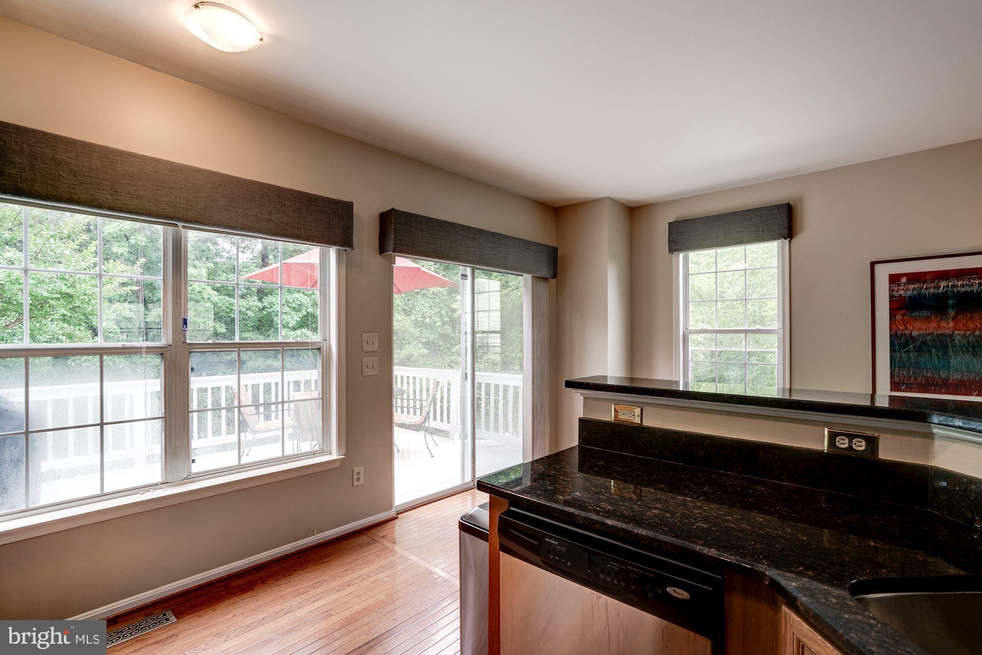 12012 Edgemere Circle Reston, VA 20190 - Photo 17 of 44