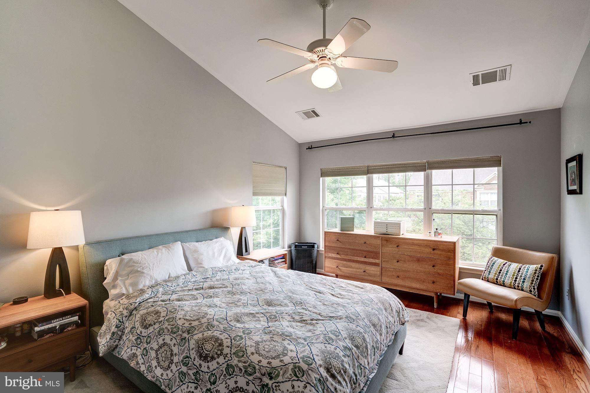 12012 Edgemere Circle Reston, VA 20190 - Photo 18 of 44