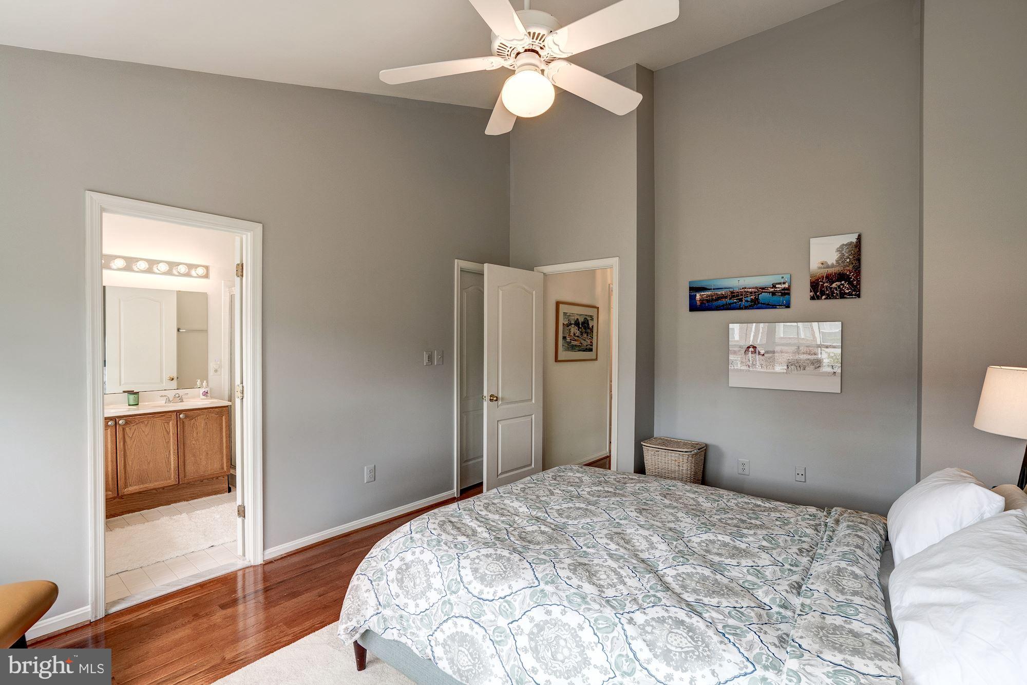 12012 Edgemere Circle Reston, VA 20190 - Photo 20 of 44