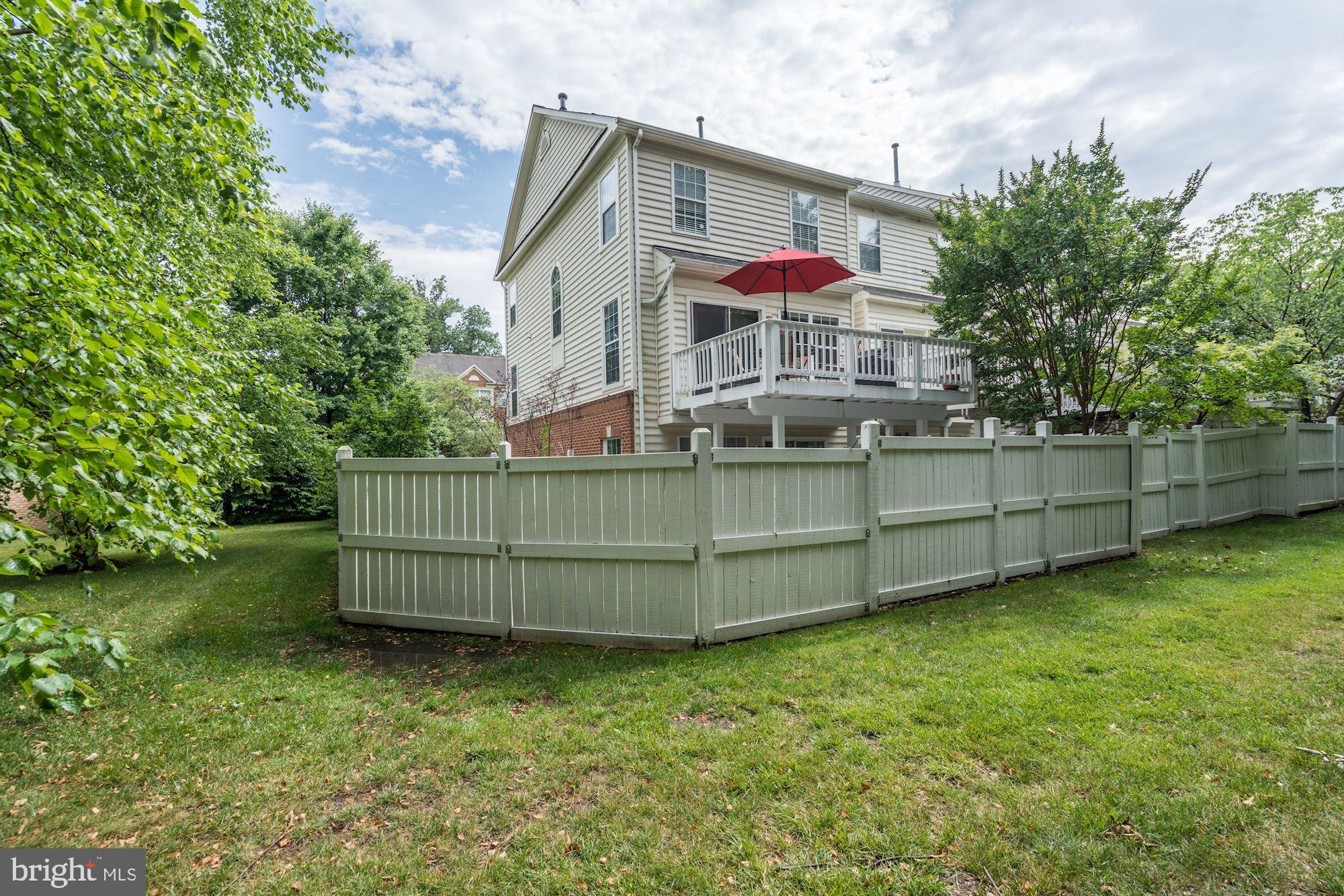 12012 Edgemere Circle Reston, VA 20190 - Photo 41 of 44
