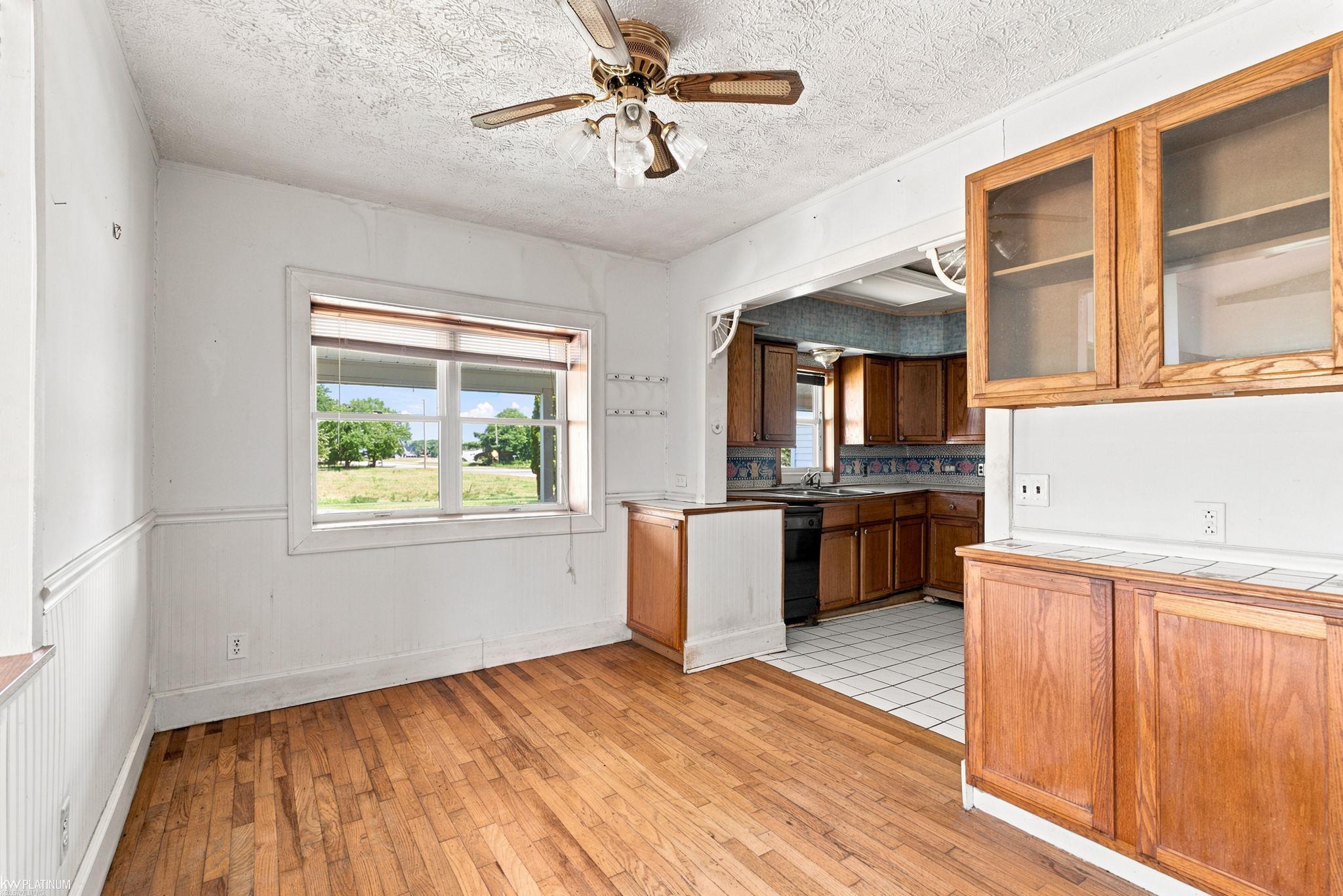 6098 Burtch Road Jeddo, MI 48032 - Photo 8 of 24